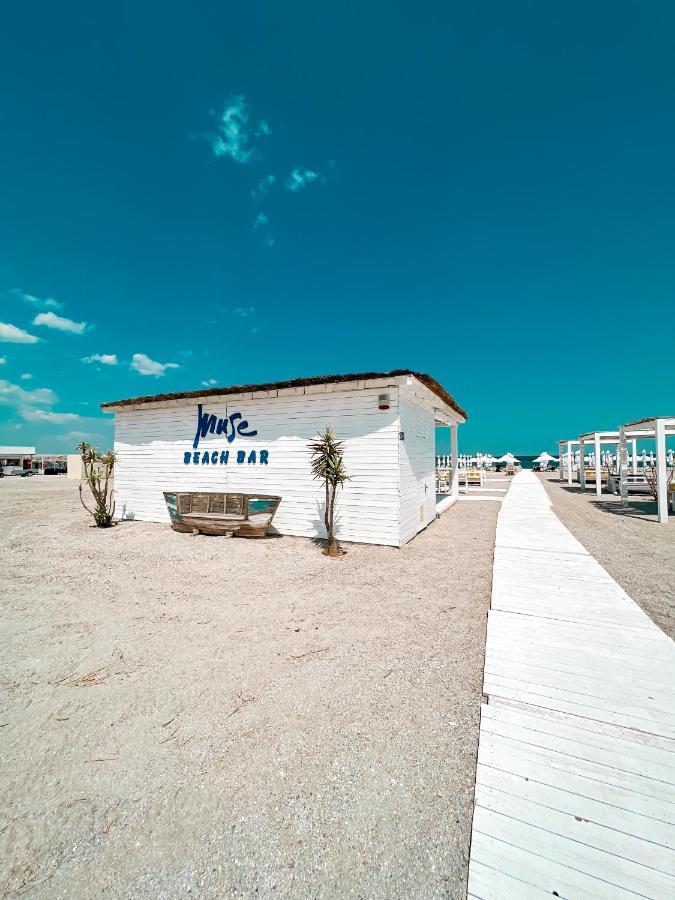 Hotel Victory Mamaia Kültér fotó
