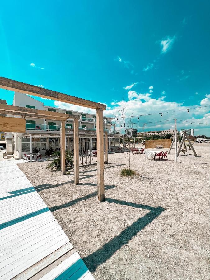 Hotel Victory Mamaia Kültér fotó