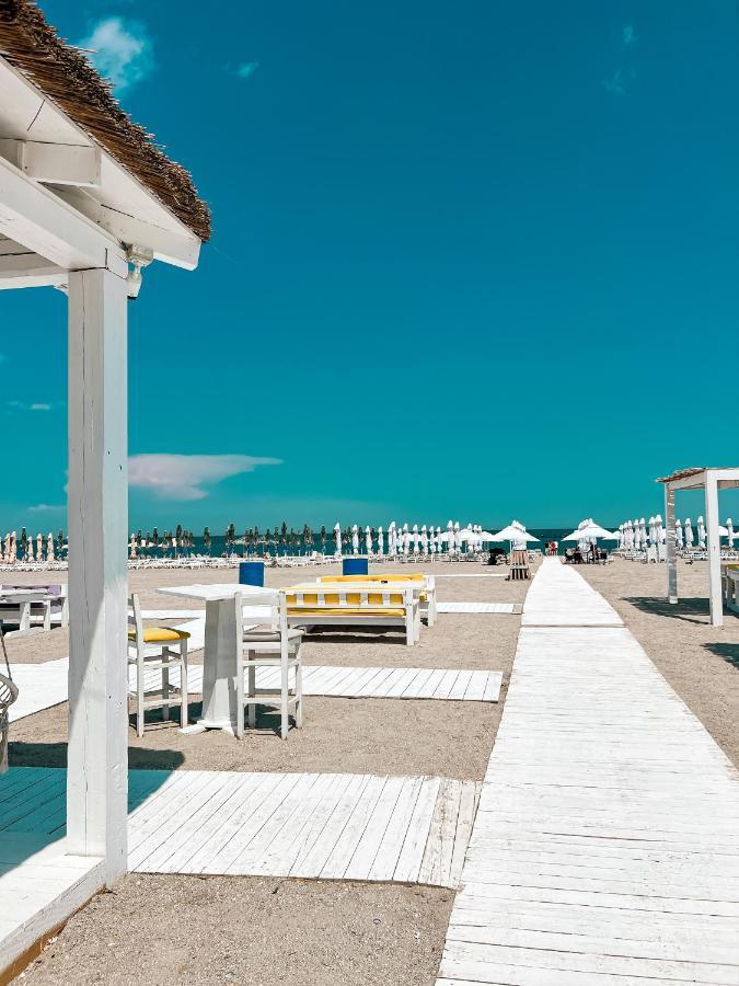 Hotel Victory Mamaia Kültér fotó