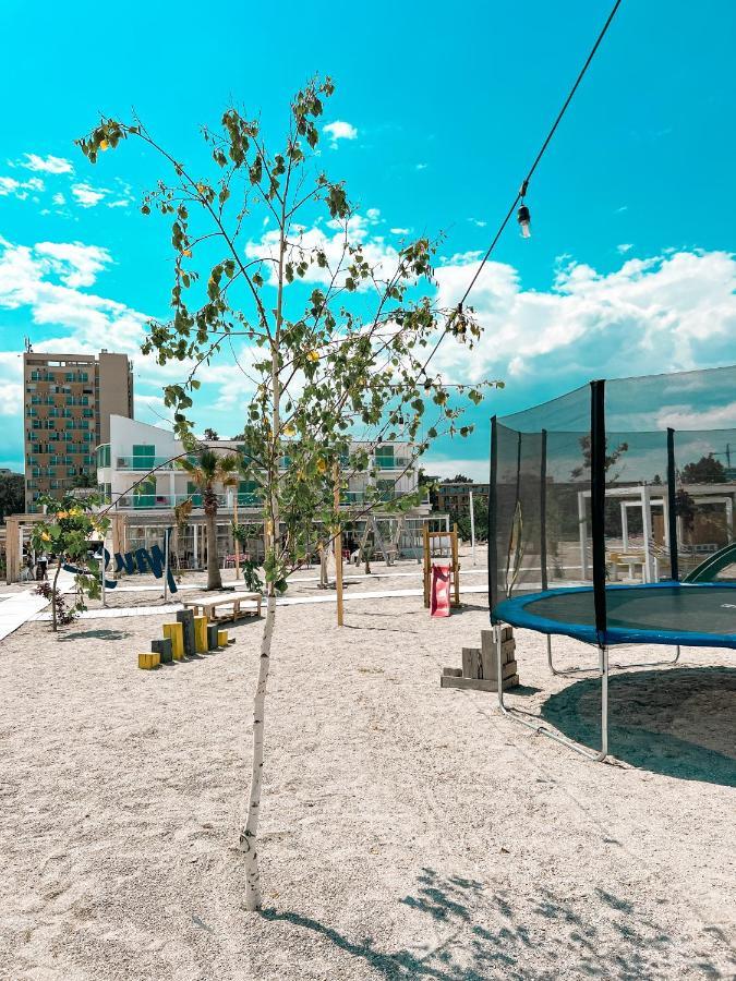 Hotel Victory Mamaia Kültér fotó