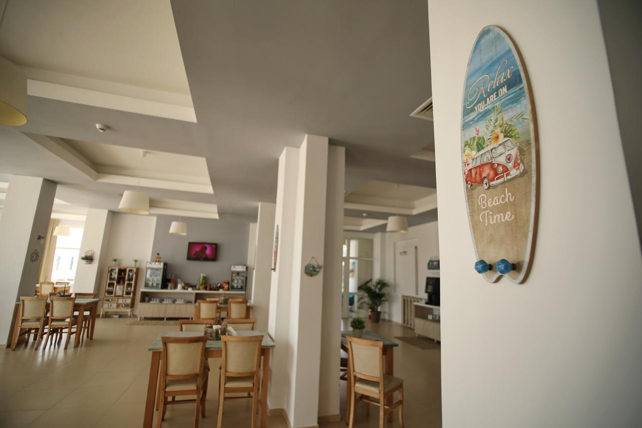 Hotel Victory Mamaia Kültér fotó